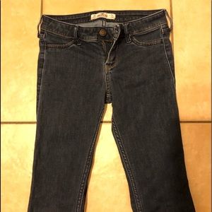 Hollister Skinny Low Rise Jean Size: 0R